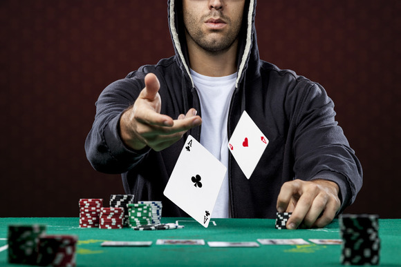 Обзор приложений для игры в онлайн покер выявил массу уязвимостей